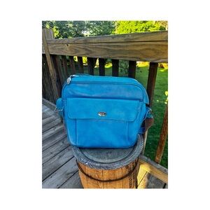 Vintage 1970's Mod Samsonite Silhouette Blue Overnight Vinyl Faux Leather Bag